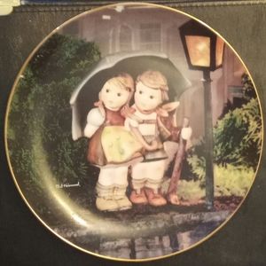 1990 Hummel "Stormy Weather" Plate